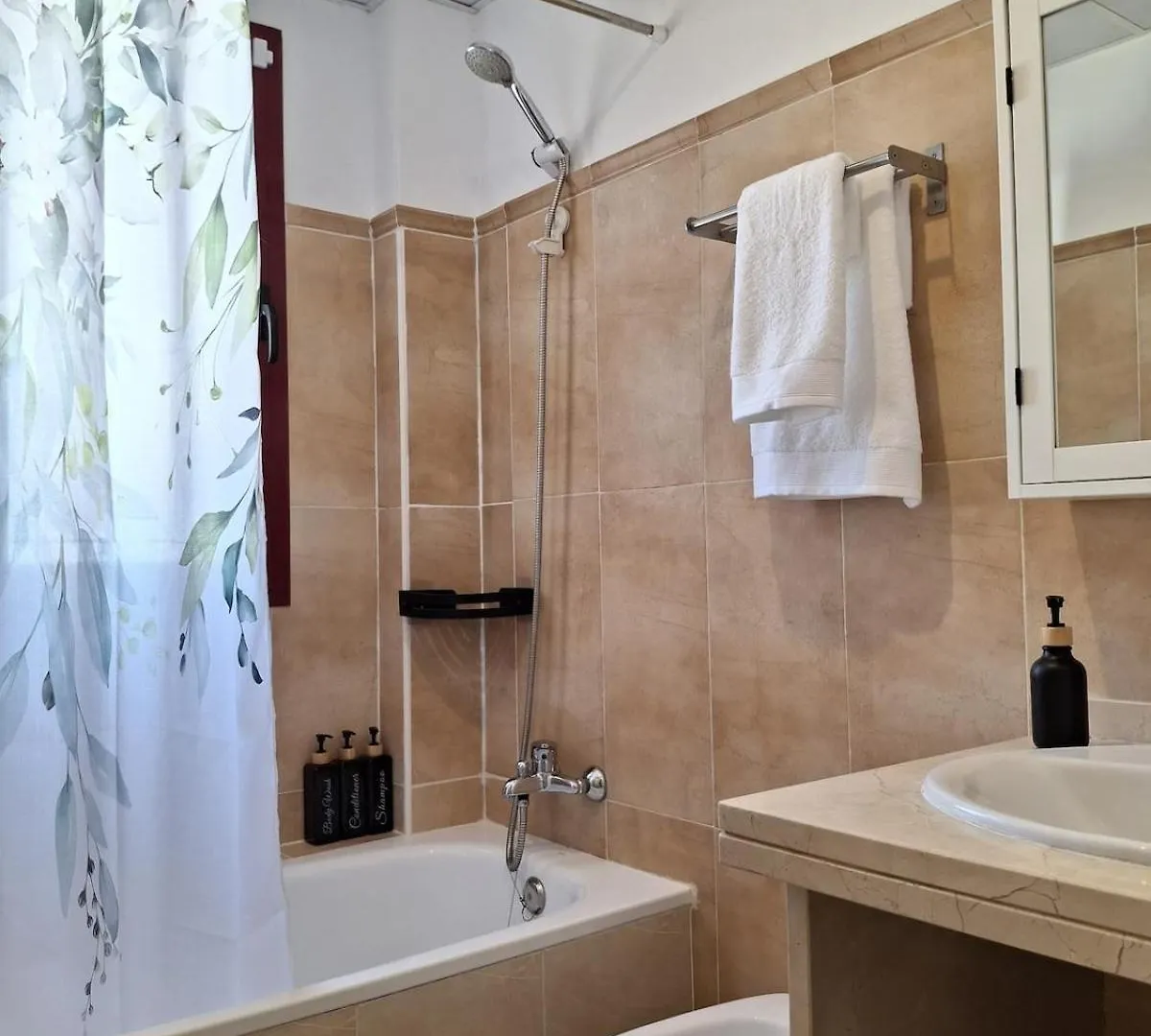 דירות Bahia de Casares Heaven'S Door 0*,  ספרד
